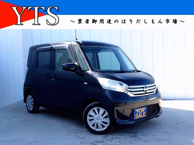 NISSAN DAYZ ROOX