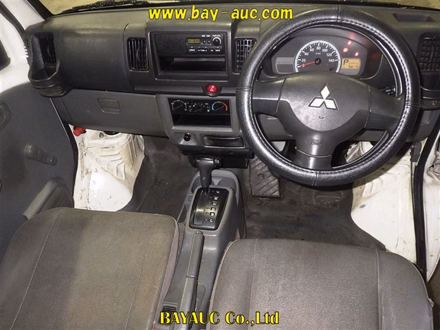 MITSUBISHI MINICAB