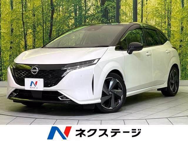 Nissan Aura