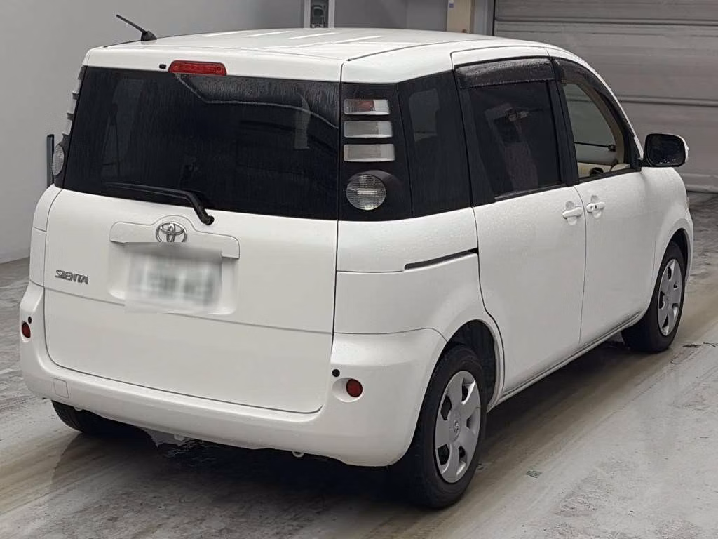 TOYOTA SIENTA