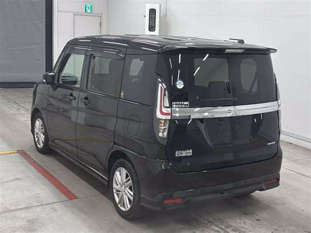 MITSUBISHI DELICA D:2