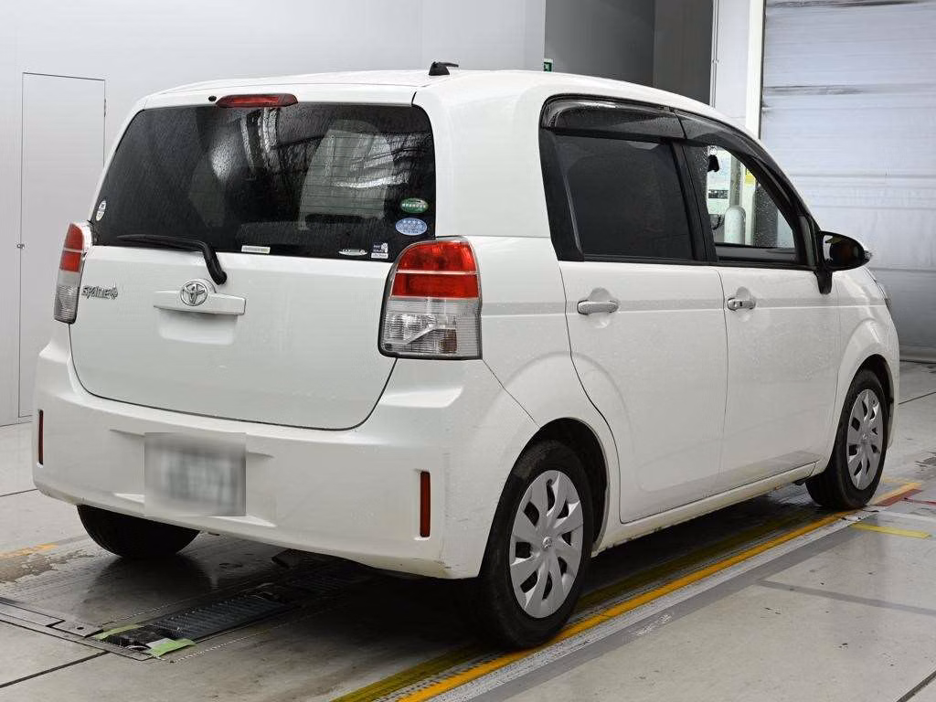 TOYOTA SPADE
