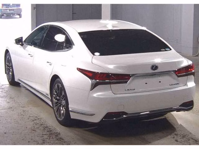 Lexus LS500h