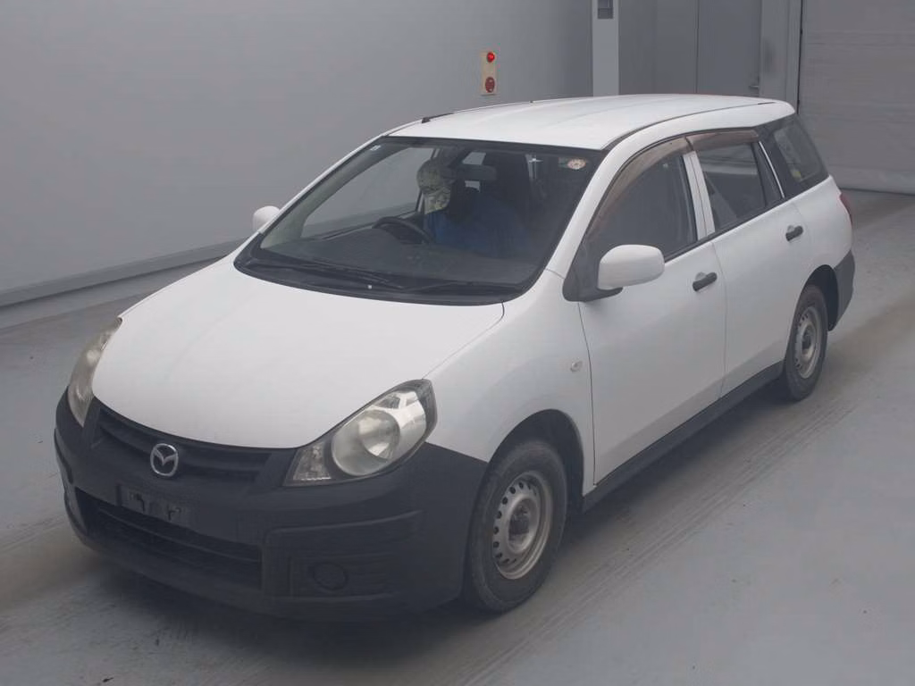 MAZDA FAMILIA