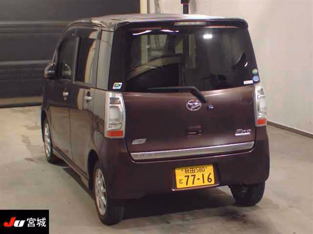 DAIHATSU TANTO EXE