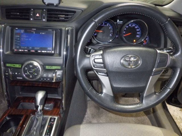 TOYOTA MARK X