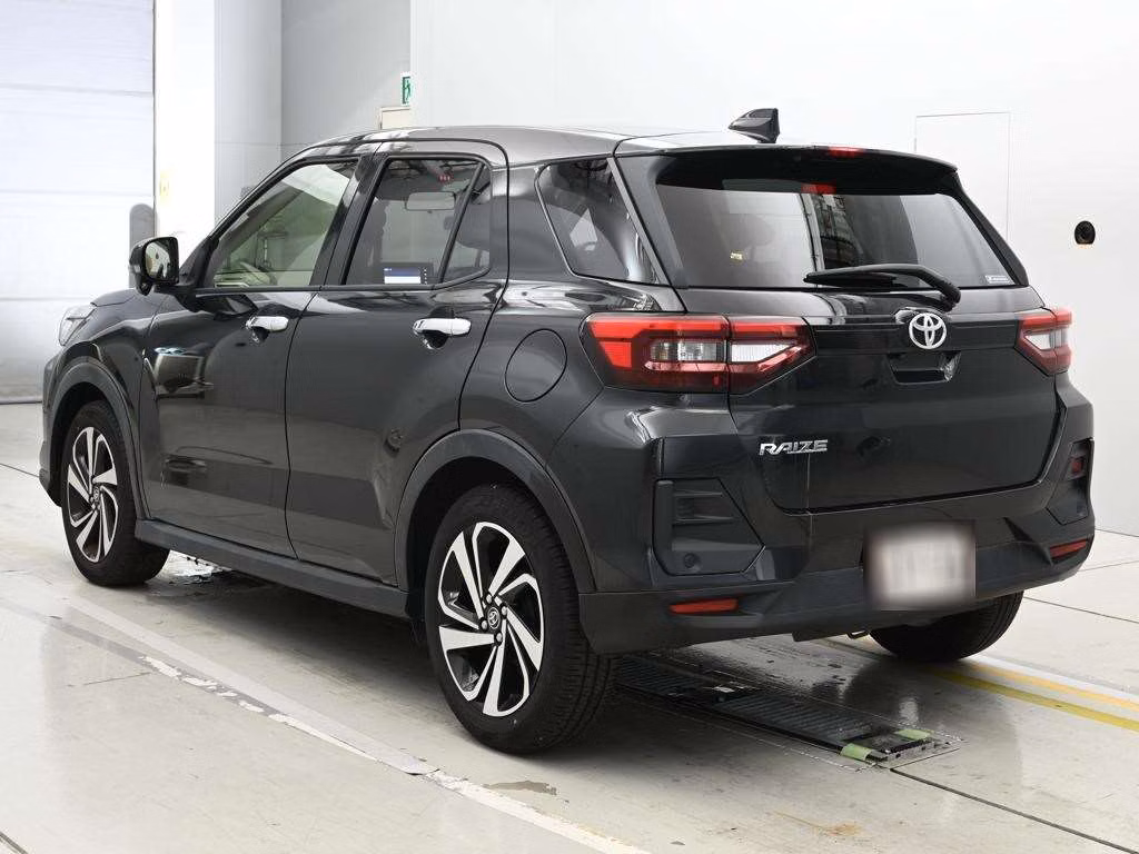 TOYOTA RAIZE