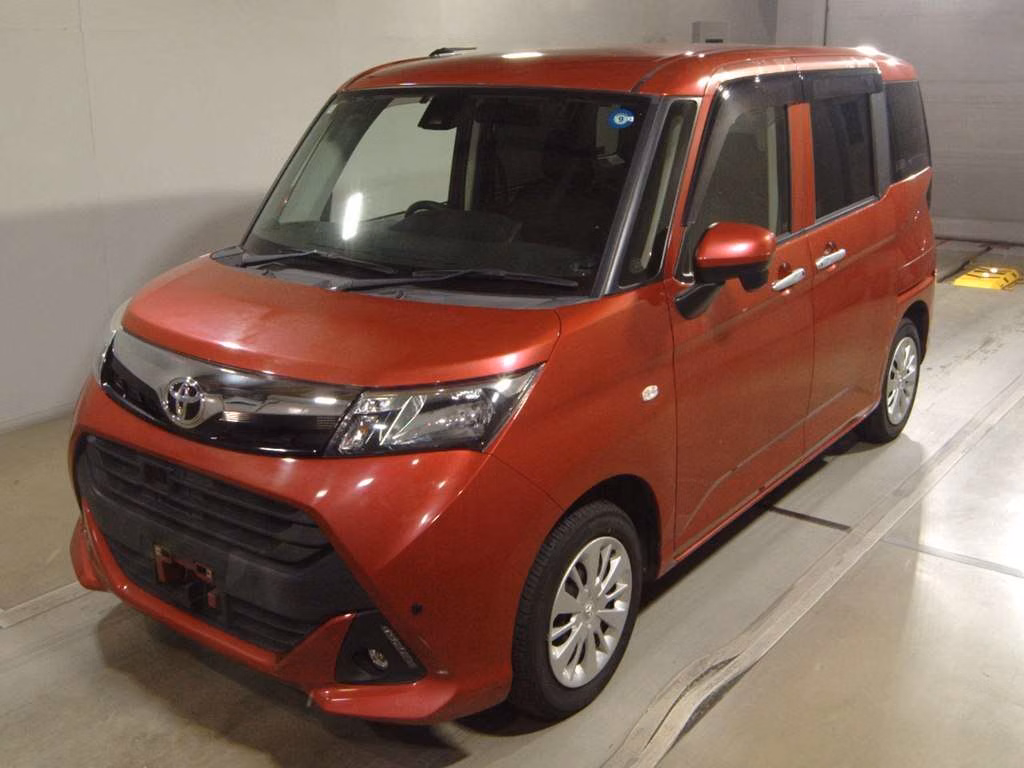 TOYOTA TANK