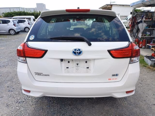 TOYOTA COROLLA FIELDER