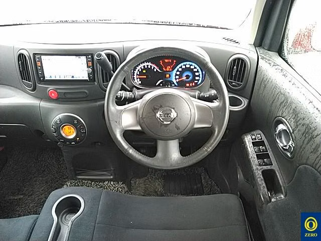 NISSAN CUBE