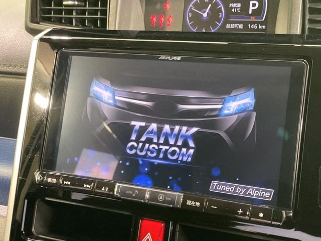 TOYOTA TANK