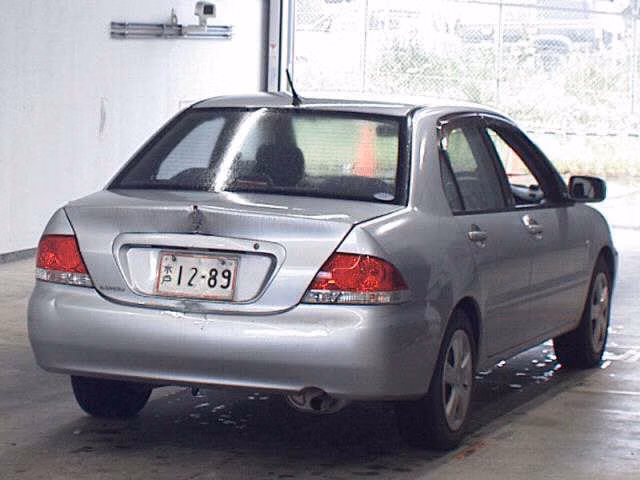 MITSUBISHI LANCER