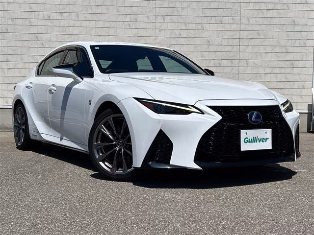 Lexus IS300h