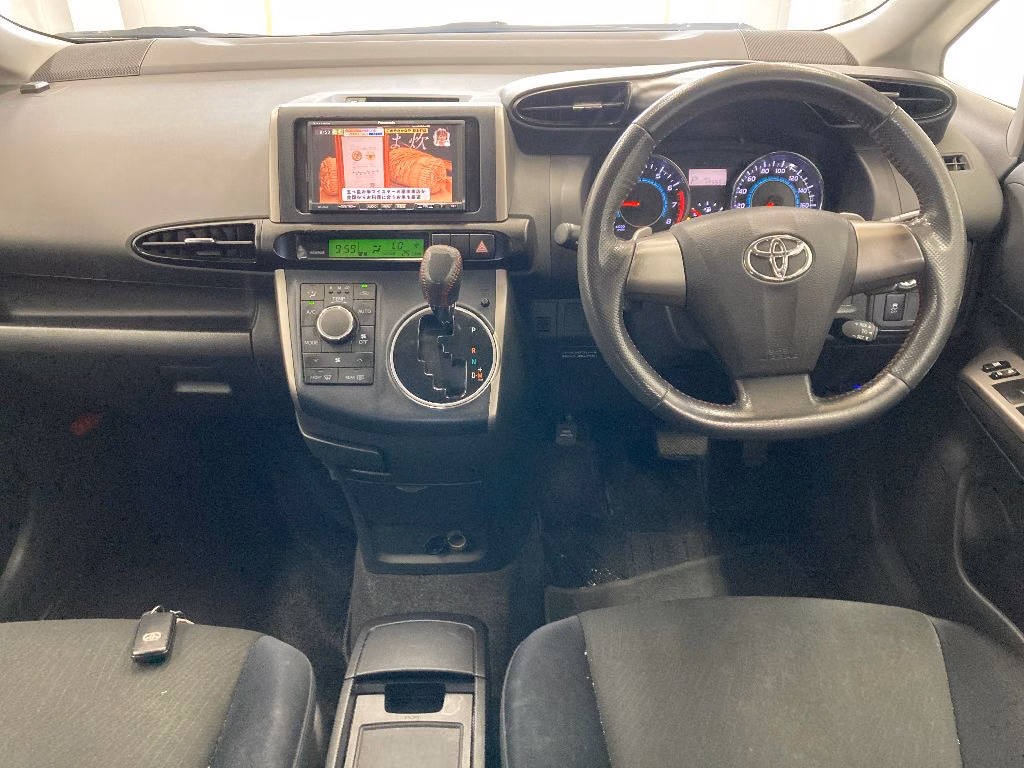 TOYOTA WISH