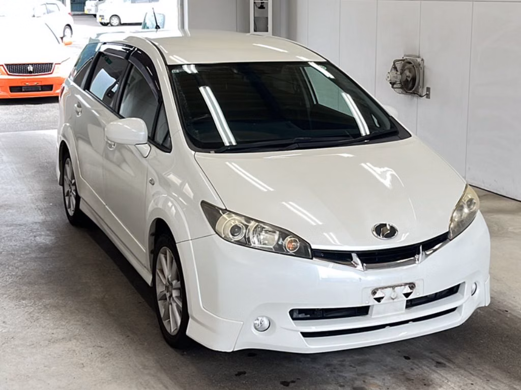 TOYOTA WISH