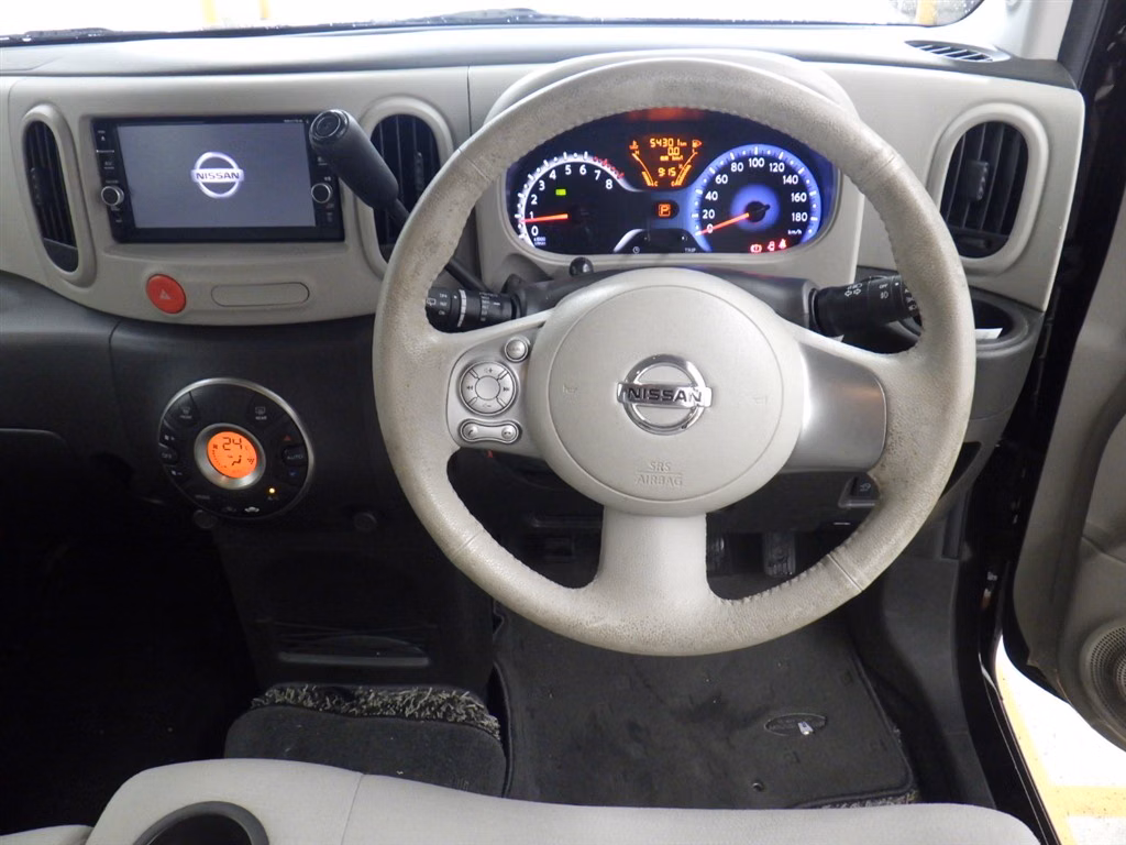 NISSAN CUBE