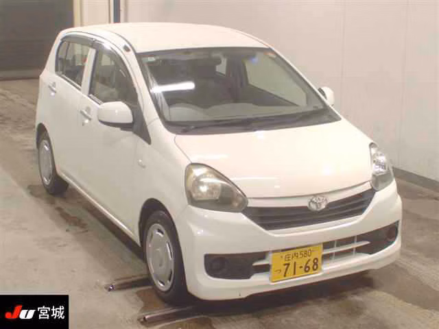 TOYOTA PIXIS EPOCH