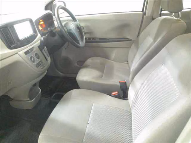 TOYOTA PIXIS EPOCH