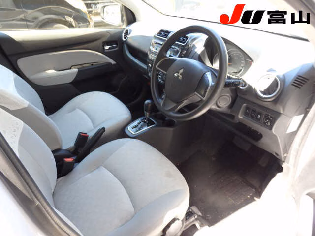 MITSUBISHI MIRAGE