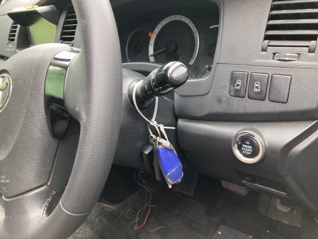TOYOTA ISIS