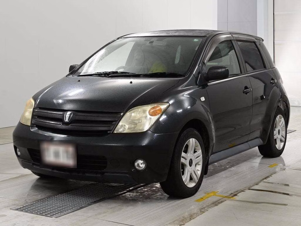TOYOTA IST