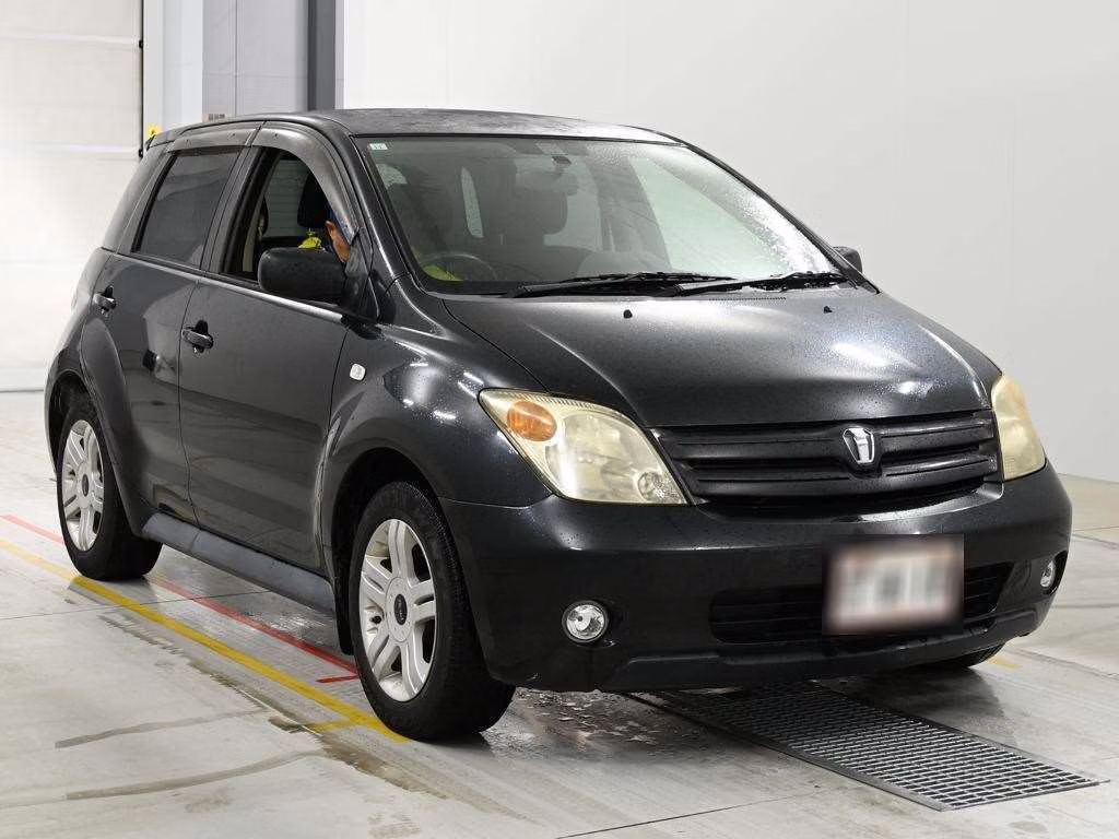 TOYOTA IST