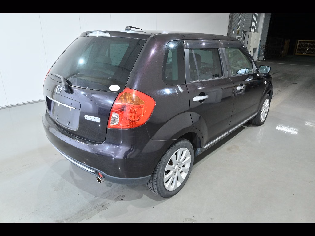 MAZDA VERISA