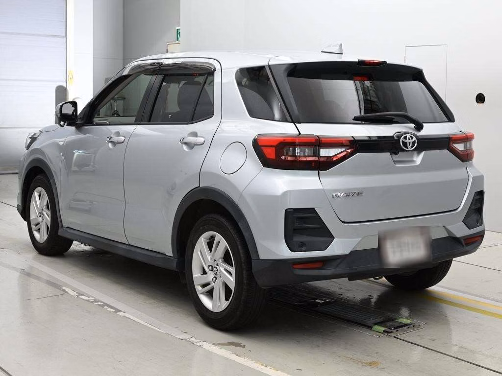 TOYOTA RAIZE