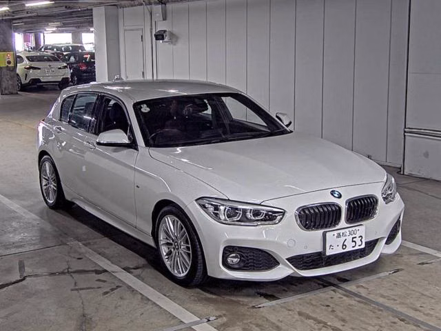 BMW 1-SERIES