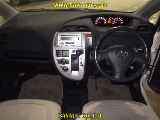 TOYOTA RACTIS