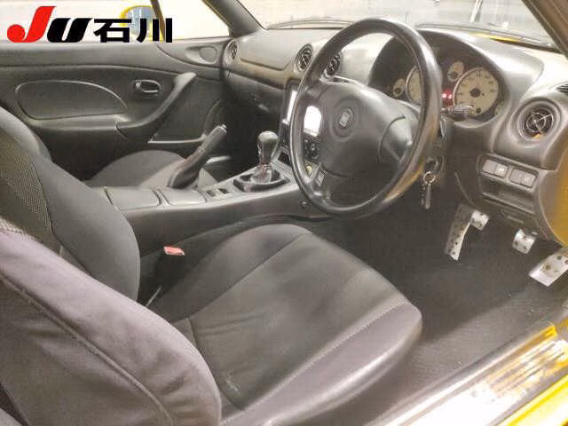 MAZDA ROADSTER