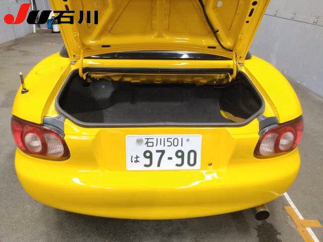 MAZDA ROADSTER