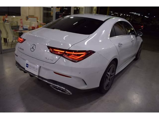 MERCEDES-BENZ CLA-CLASS
