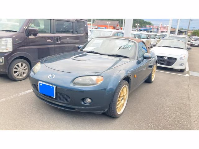 MAZDA ROADSTER