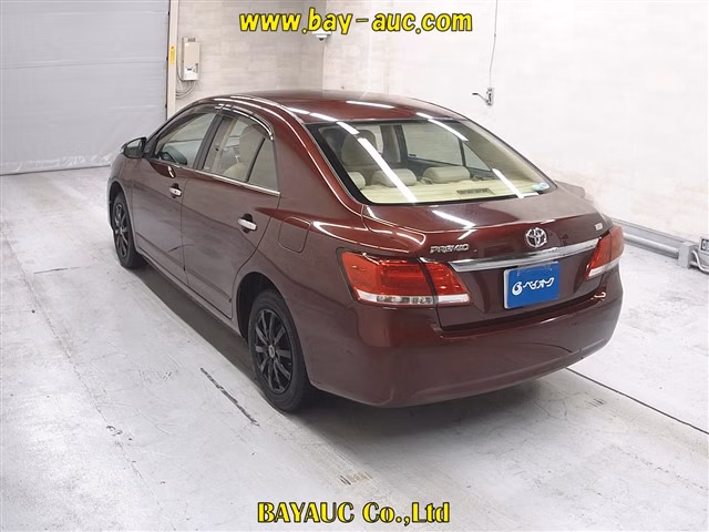 TOYOTA PREMIO