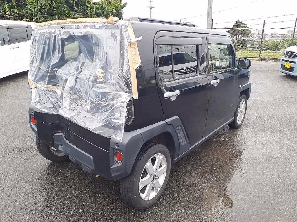 DAIHATSU TAFT