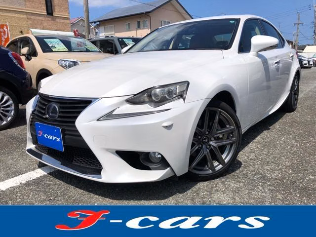 Lexus IS300h