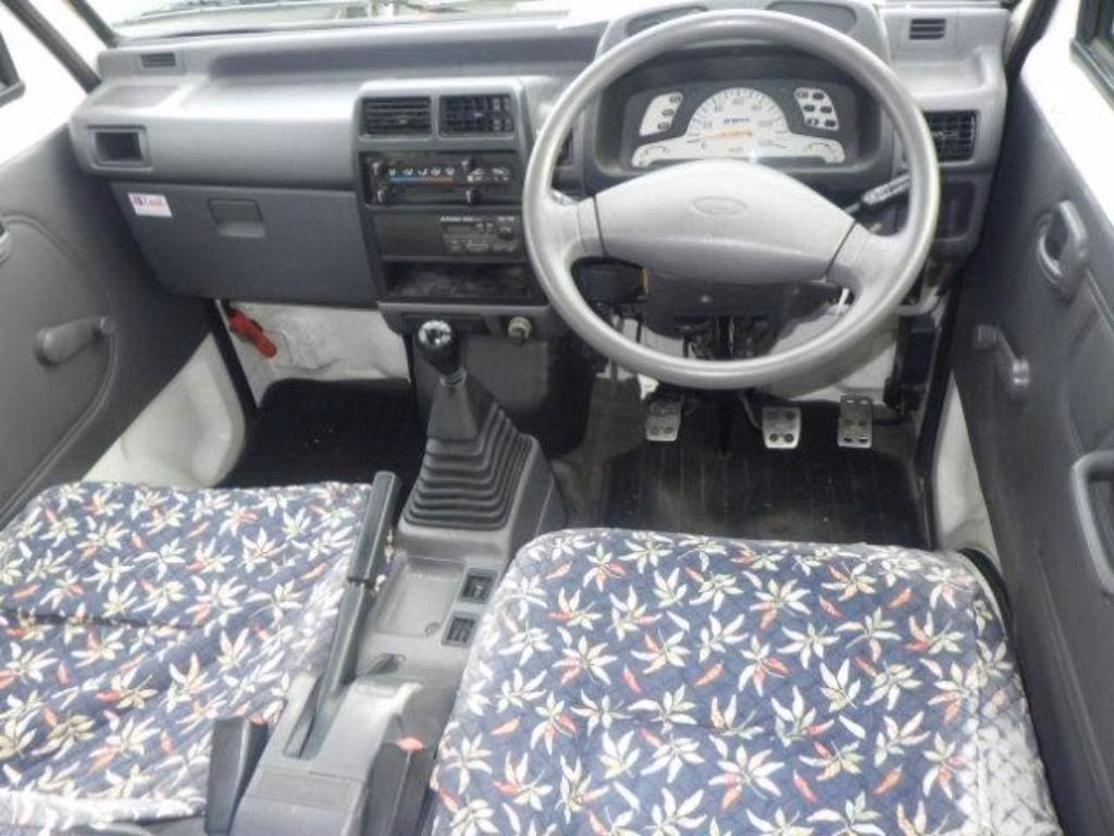 MITSUBISHI MINICAB