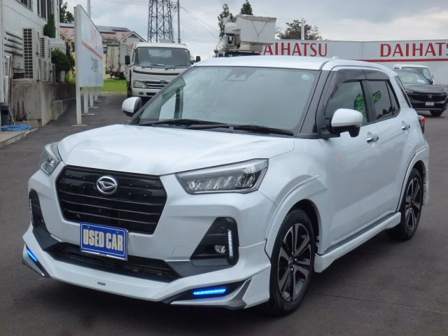 DAIHATSU ROCKY