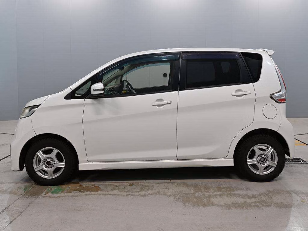 MITSUBISHI EK CUSTOM