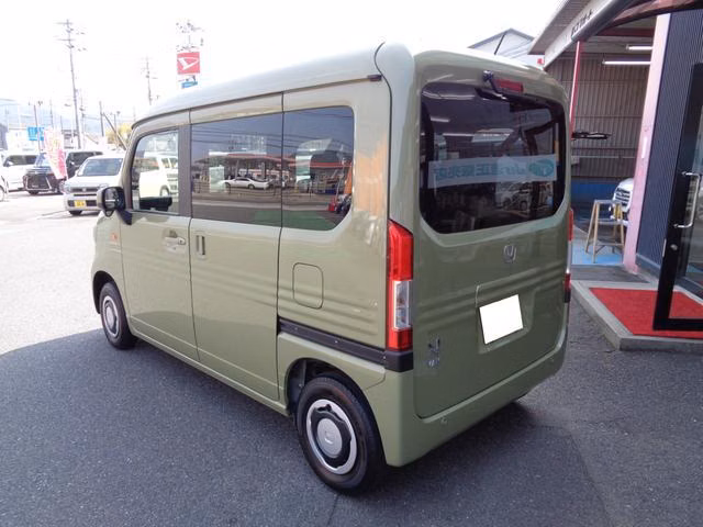 HONDA N-VAN