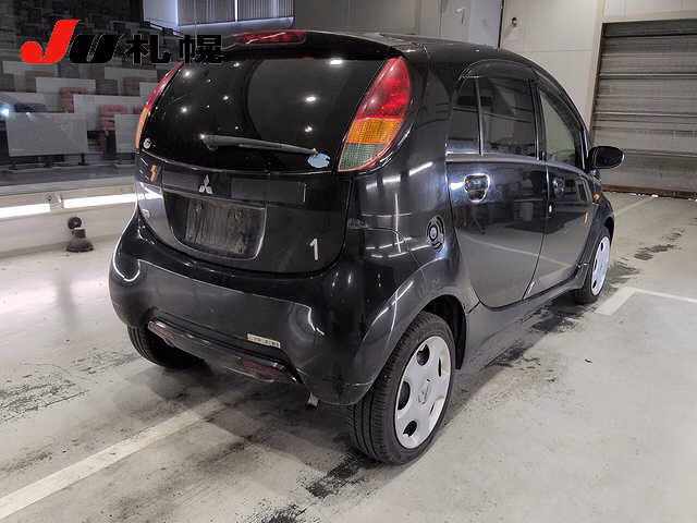 MITSUBISHI I