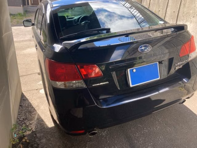 Subaru Legacy B4