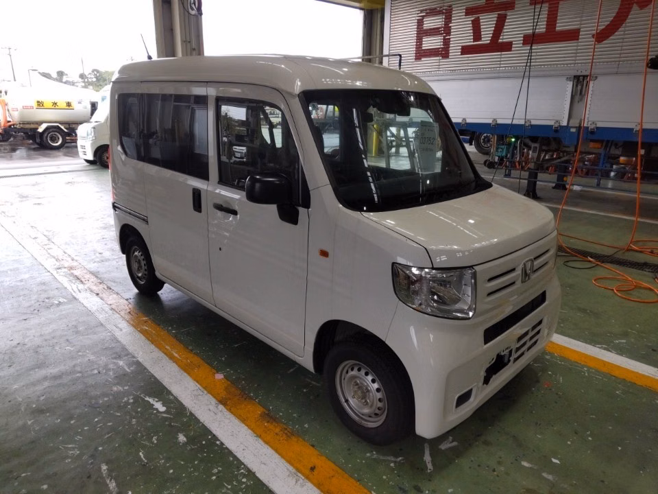 HONDA N-VAN
