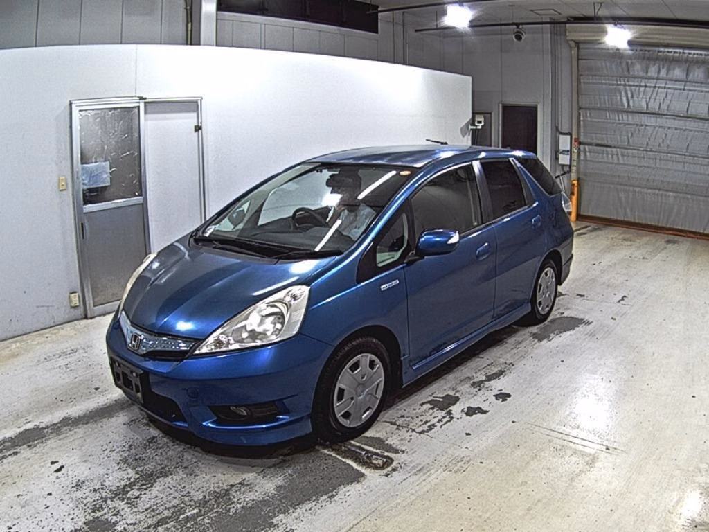 HONDA FIT SHUTTLE