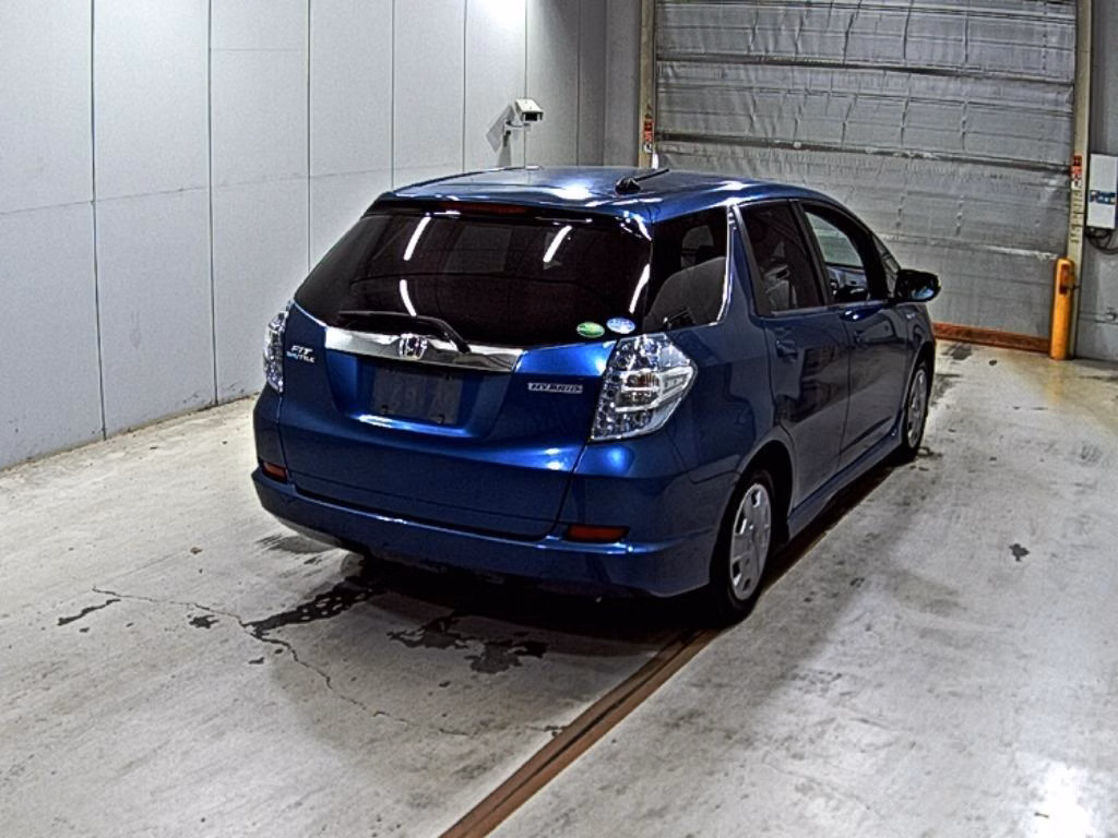 HONDA FIT SHUTTLE