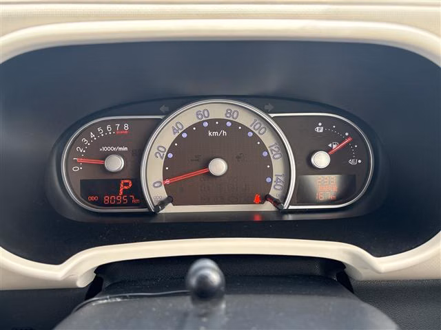 DAIHATSU MIRA COCOA