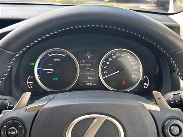 Lexus IS300h