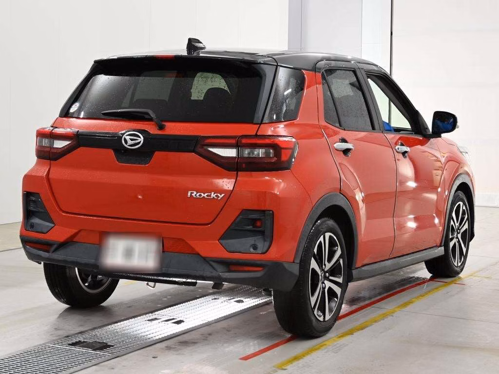 DAIHATSU ROCKY