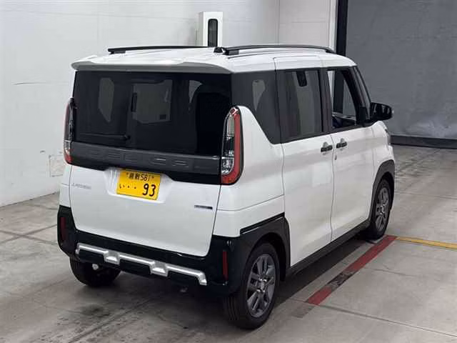 MITSUBISHI DELICA MINI